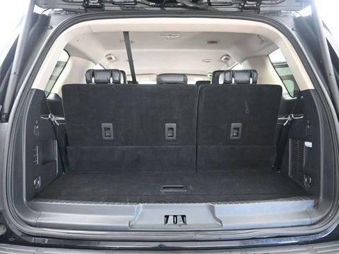 Used 2024 Ford Expedition XLT image 24