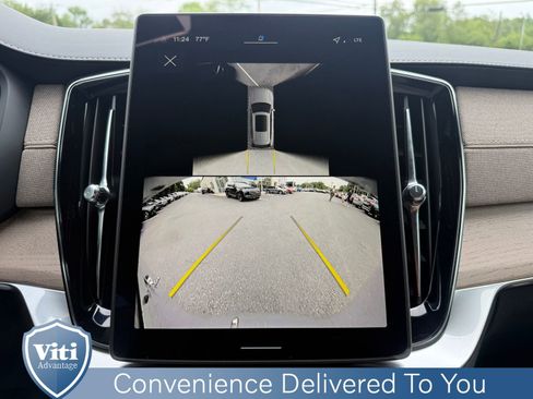 New 2026 Volvo XC90 B5 Plus image 16