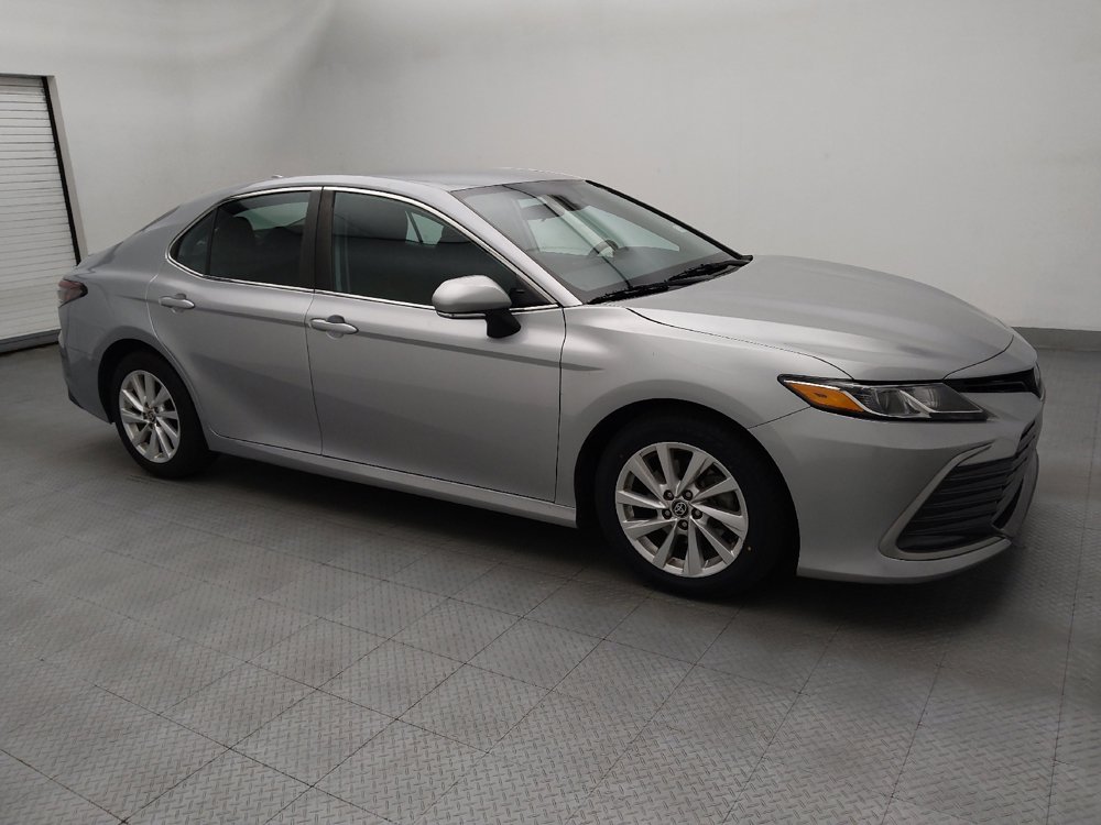 Used 2023 Toyota Camry LE FWD image 11