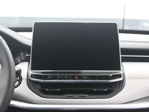 New 2026 Jeep Compass Limited image 26