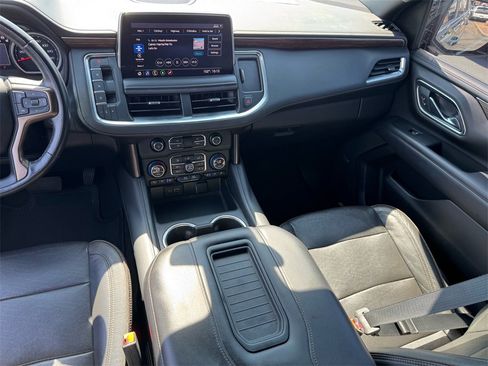 Used 2021 Chevrolet Tahoe High Country image 16