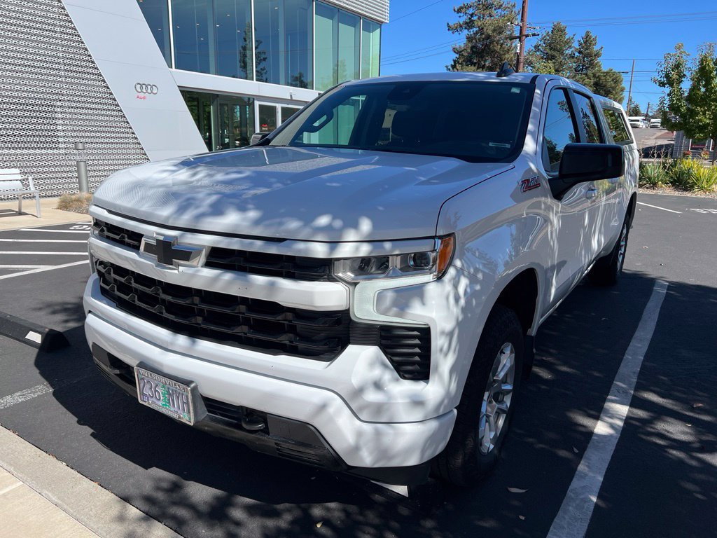 Used 2022 Chevrolet Silverado 1500 RST w/ Z71 Off-Road Package AWD/4WD image 1