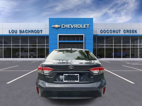Used 2023 Toyota Corolla LE w/ LE Convenience Package FWD image 7