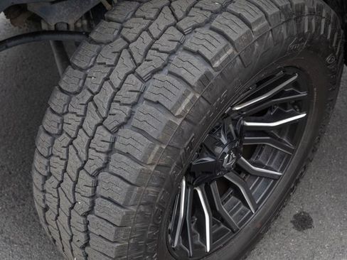 Used 2020 Ford F350 Limited w/ FX4 Off-Road Package image 13