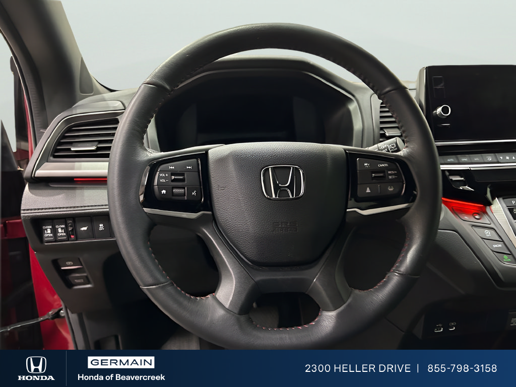 Used 2025 Honda Odyssey Sport-L image 12