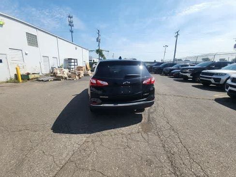 Used 2019 Chevrolet Equinox Premier FWD image 15