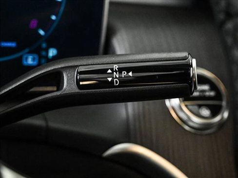 New 2026 Mercedes-Benz GLC 300 4MATIC image 12