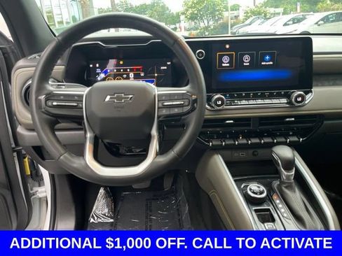 Used 2023 Chevrolet Colorado ZR2 w/ ZR2 Convenience Package III AWD/4WD image 17