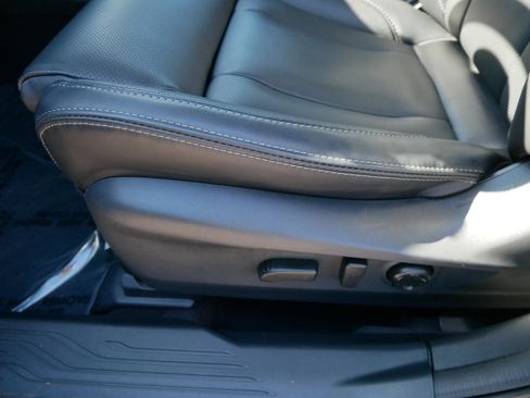 Certified 2025 Subaru Outback Touring w/ Tech Package 3 image 20