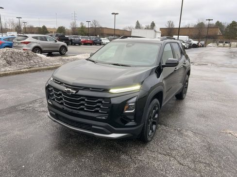 New 2026 Chevrolet Equinox LT w/ Midnight Edition image 3