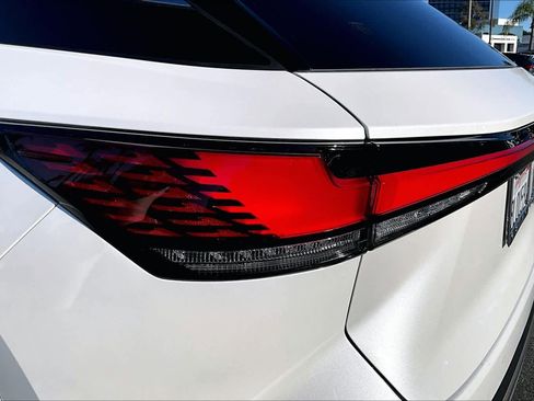 Used 2024 Lexus RX 450h Luxury w/ Convenience Package image 27