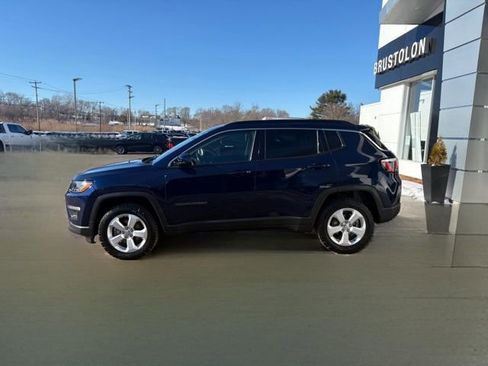 Used 2020 Jeep Compass Latitude w/ Cold Weather Group image 8