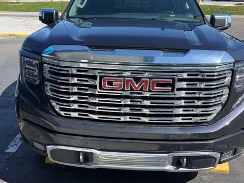 Certified 2022 GMC Sierra 1500 Denali image 3