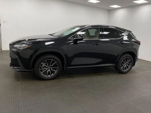 Used 2024 Lexus NX 350 AWD image 8