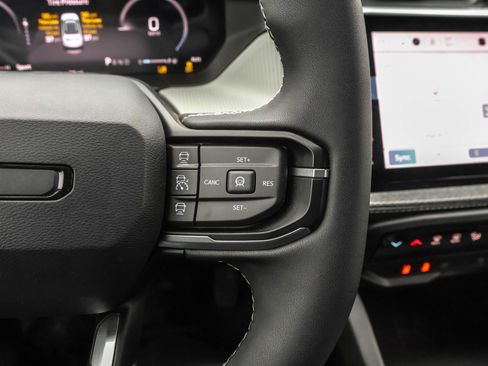 New 2026 Jeep Cherokee Laredo image 28