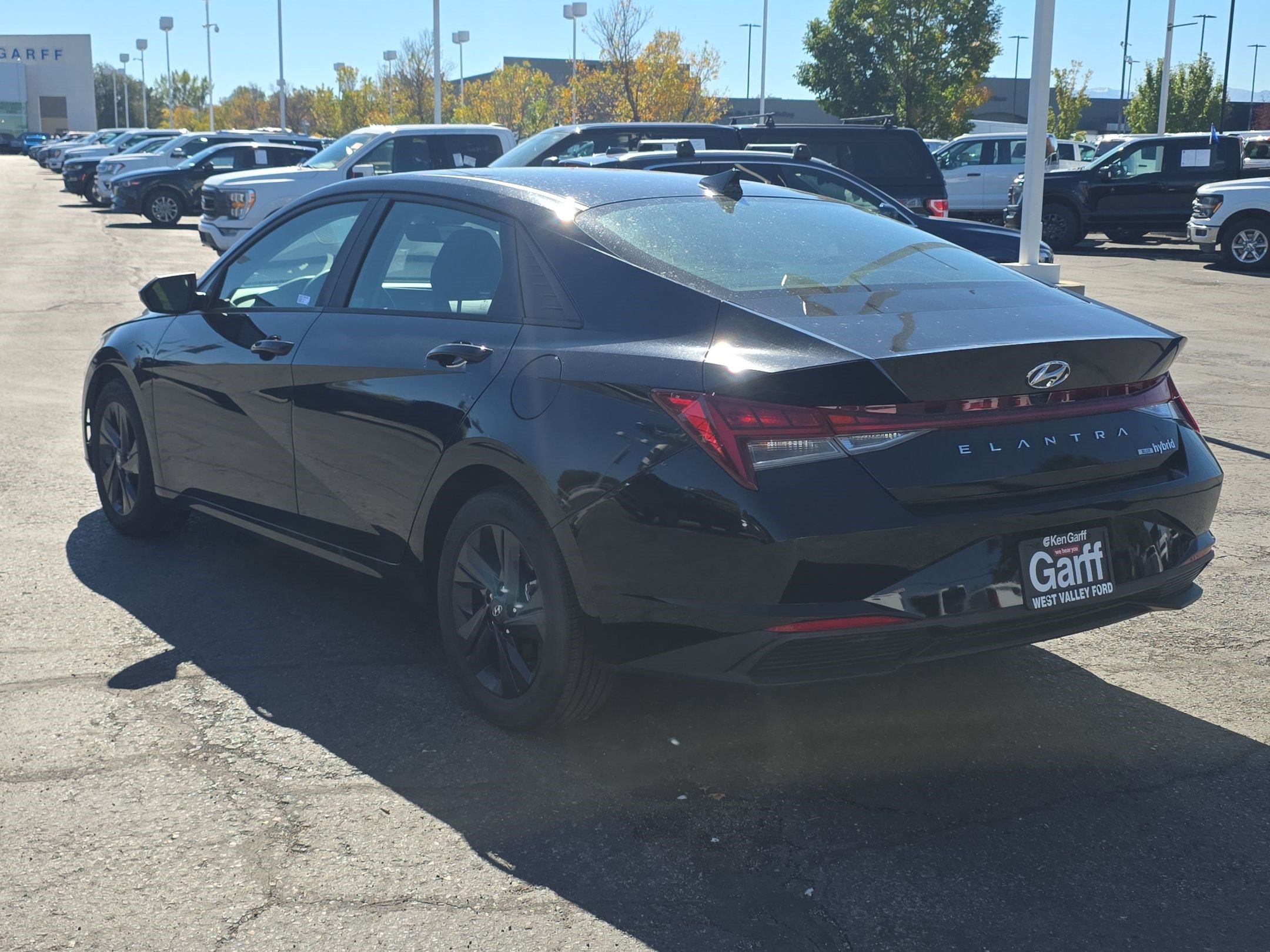 Used 2023 Hyundai Elantra Blue w/ Cargo Package FWD image 8