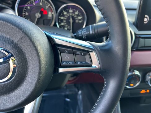 Used 2020 MAZDA MX-5 Miata Grand Touring image 13