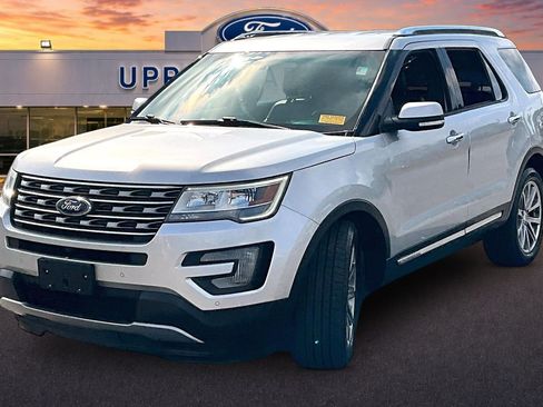 Used 2017 Ford Explorer Limited FWD image 10