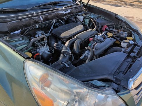 Used 2010 Subaru Outback 2.5i Limited image 27