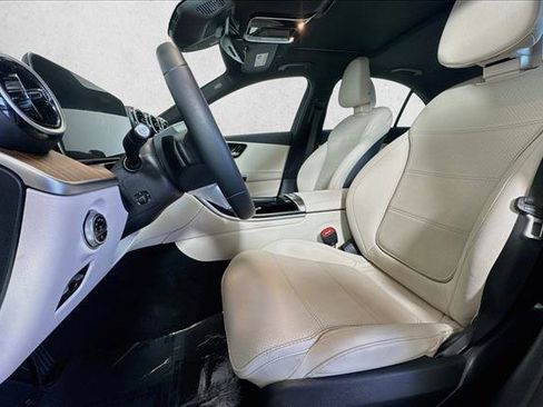 Used 2024 Mercedes-Benz C 300 Sedan image 19