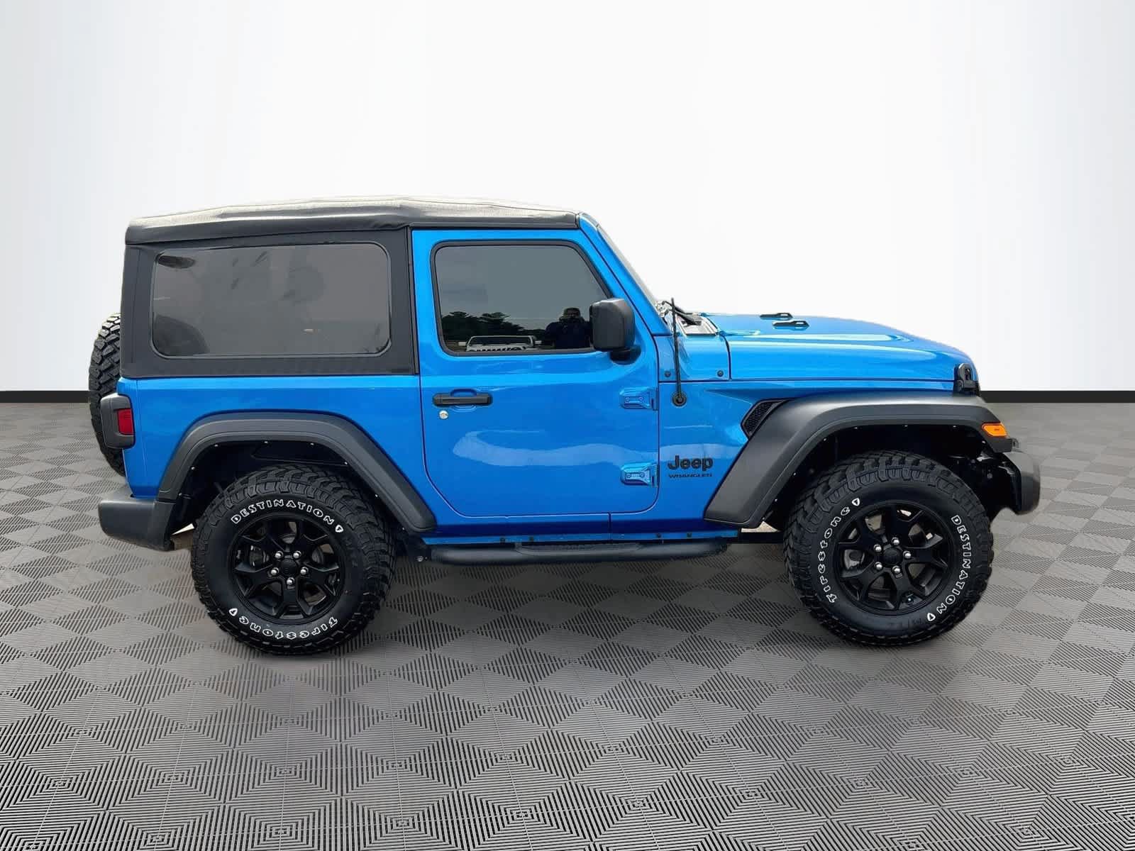 Used 2021 Jeep Wrangler Sport AWD/4WD image 4
