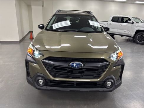 Used 2023 Subaru Outback Premium w/ Popular Package #1 image 2