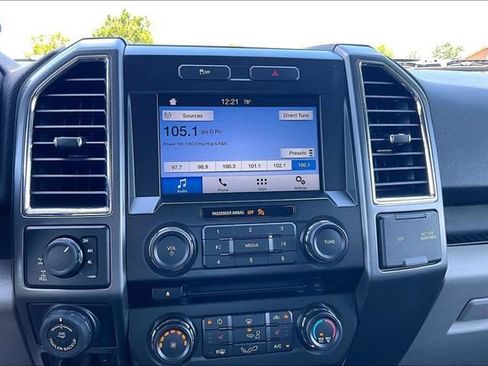 Used 2016 Ford F150 XLT w/ Equipment Group 302A Luxury AWD/4WD image 16