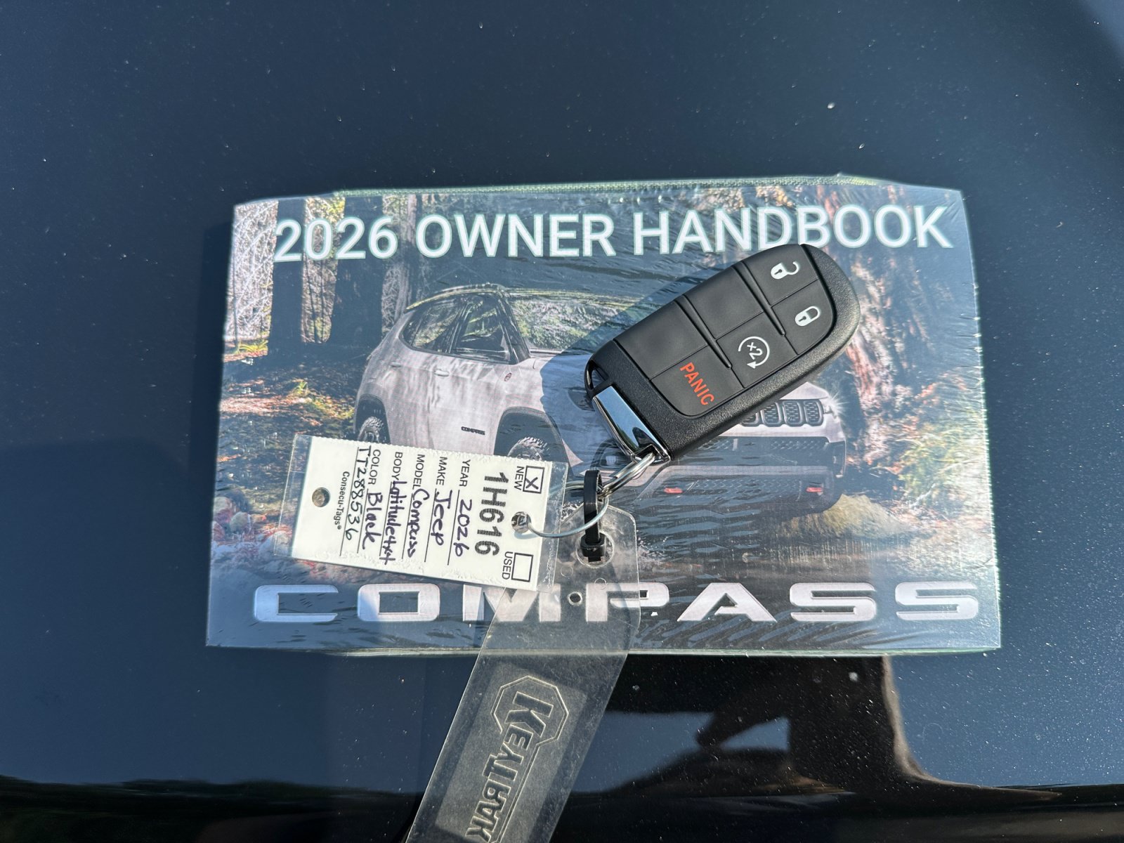 New 2026 Jeep Compass Latitude AWD/4WD image 44
