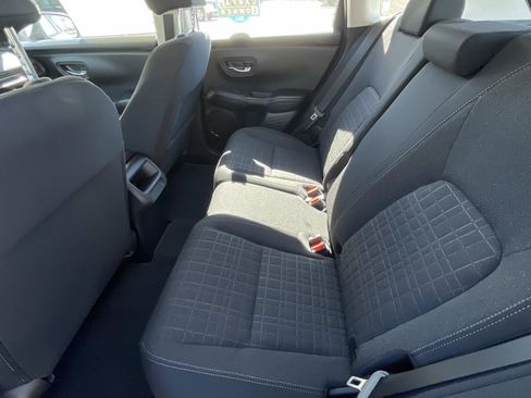 Certified 2023 Honda HR-V LX image 16