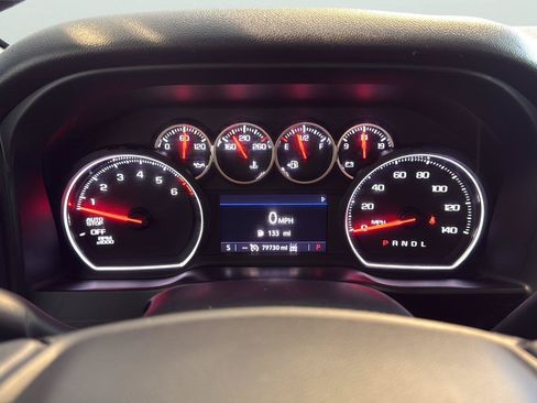 Used 2019 Chevrolet Silverado 1500 LT w/ All-Star Edition AWD/4WD image 14