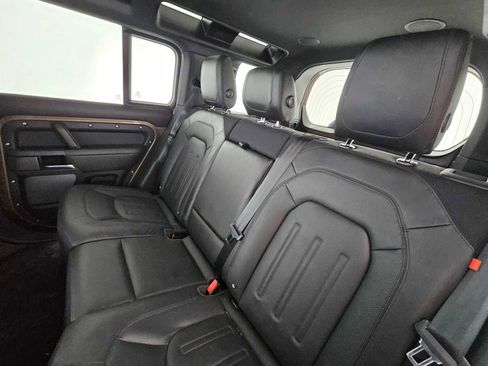 Used 2020 Land Rover Defender 110 X image 17