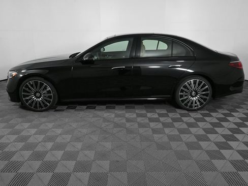 New 2026 Mercedes-Benz E 450 4MATIC Sedan image 3