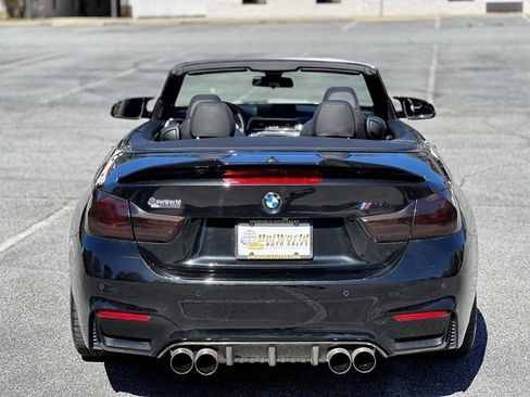 Used 2016 BMW M4 Convertible image 18