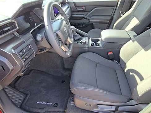 Used 2025 Toyota 4Runner SR5 image 13