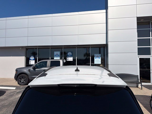 Used 2023 Ford Escape ST-Line w/ Tech Pack #1 FWD image 10