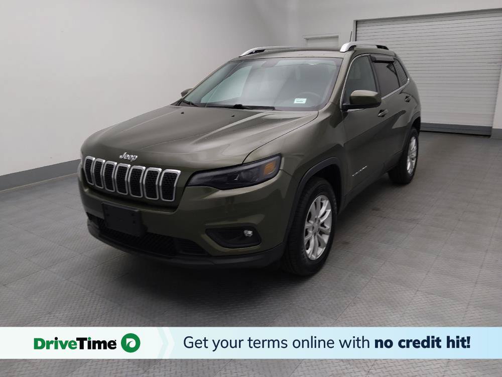Used 2019 Jeep Cherokee Latitude w/ Cold Weather Group AWD/4WD image 1