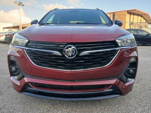 Used 2020 Buick Encore GX Select w/ Sport Touring Package FWD image 2