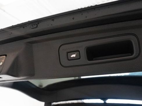 Certified 2023 Honda Odyssey Touring image 17