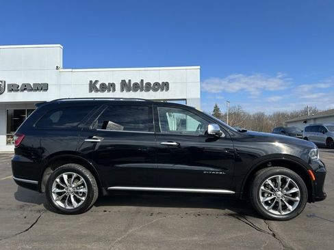 Used 2023 Dodge Durango Citadel image 18