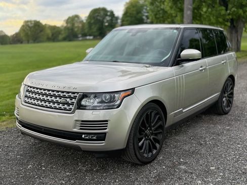 Used 2016 Land Rover Range Rover Supercharged AWD/4WD image 37