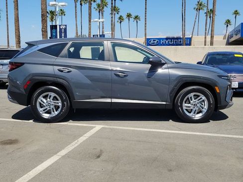 Used 2026 Hyundai Tucson SE FWD image 33