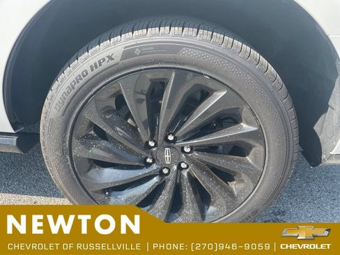 Used 2020 Lincoln Navigator Reserve w/ Equipment Group 208A Reserve AWD/4WD image 24