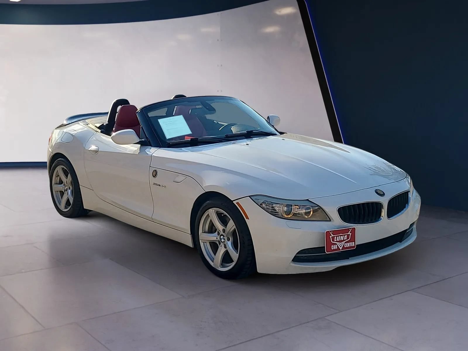 Used 2011 BMW Z4 sDrive30i RWD image 32