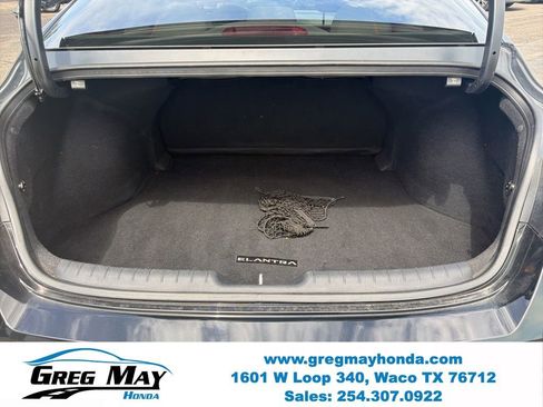 Used 2023 Hyundai Elantra SEL w/ Cargo Package FWD image 20