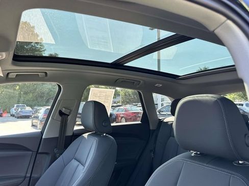 Used 2025 Audi Q5 Premium Plus w/ Premium Plus AWD/4WD image 27