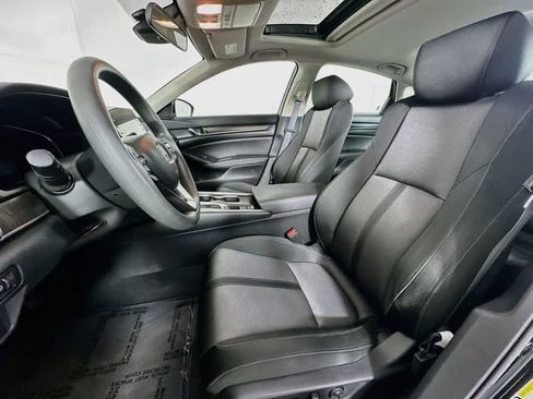 Used 2020 Honda Accord EX image 12