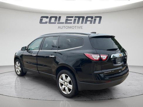 Used 2017 Chevrolet Traverse LT w/ Style and Technology Package AWD/4WD image 4