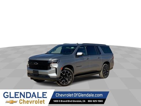 Used 2024 Chevrolet Suburban RST RWD image 1