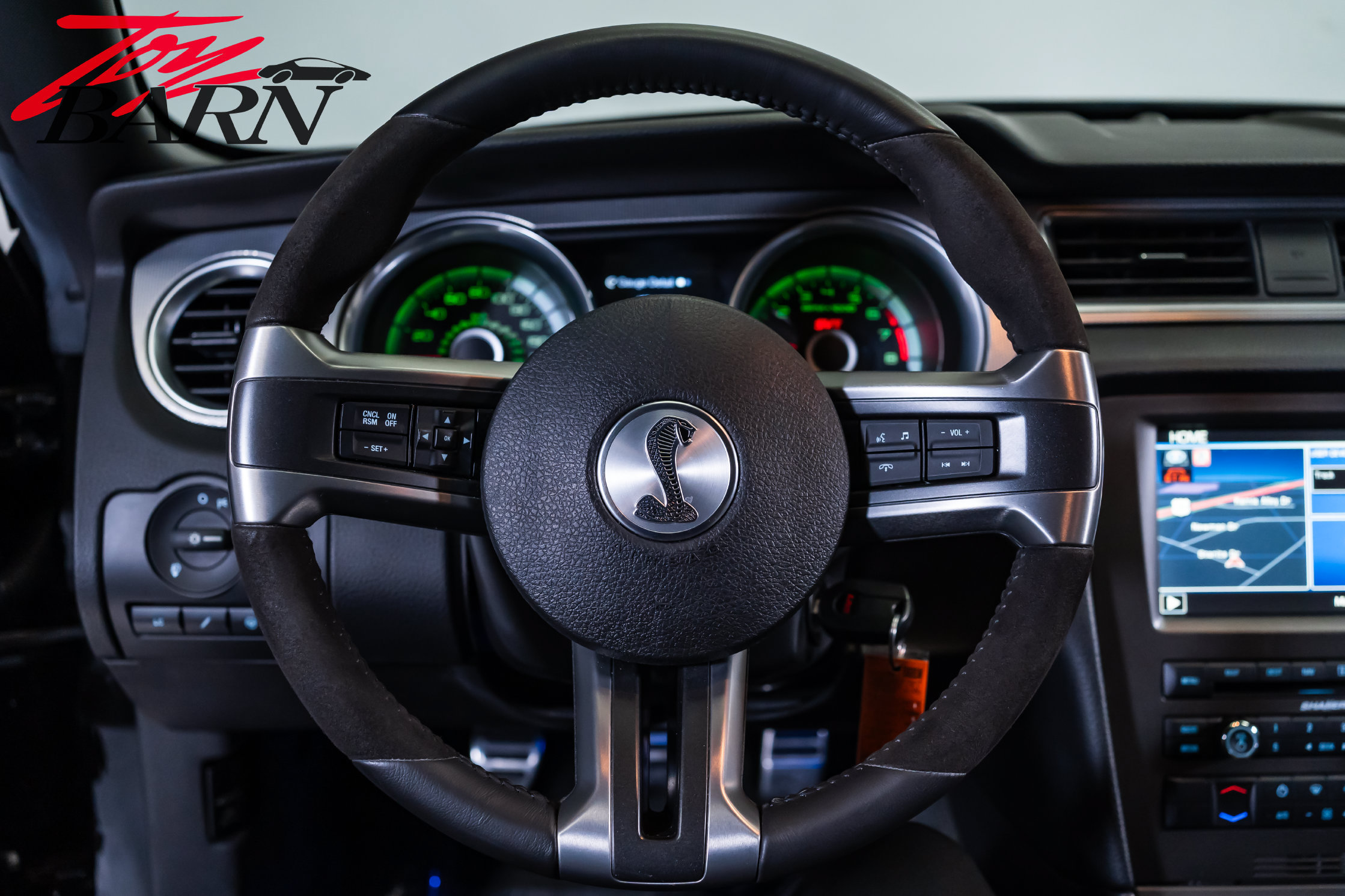 Used 2013 Ford Mustang Shelby GT500 RWD image 26