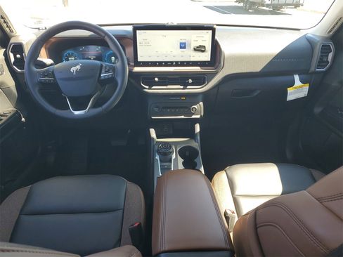 Certified 2025 Ford Bronco Sport Outer Banks w/ Outer Banks Tech Package+ image 13